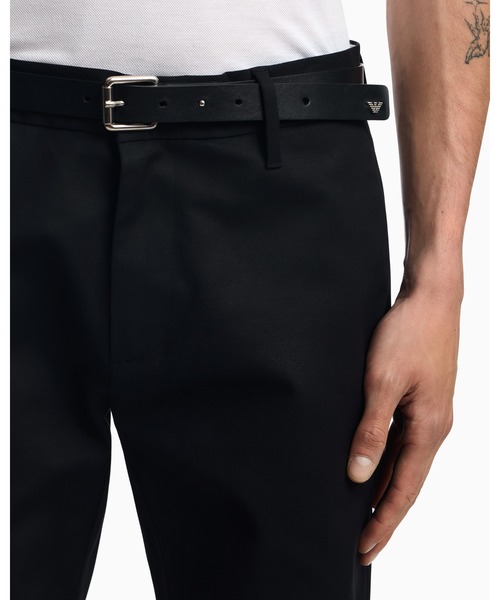 EMPORIO ARMANI(エンポリオアルマーニ)の「【エンポリオ アルマーニ】チノパンツ コンフォートギャバジン製(チノパンツ・メンズ・ブラック・44/46/48/50/52/54/56)」の4枚目の写真