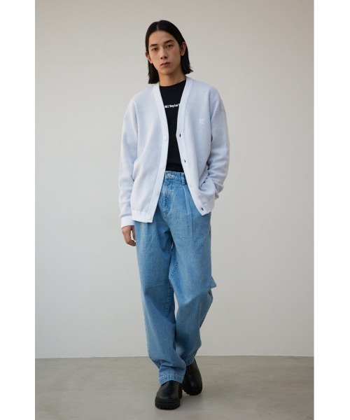 AZUL by moussy（アズールバイマウジー）の「バックロゴジャガードカーディガン（カーディガン/ボレロ・メンズ・ホワイト/ブラック・MEDIUM/LARGE）」の5枚目の写真