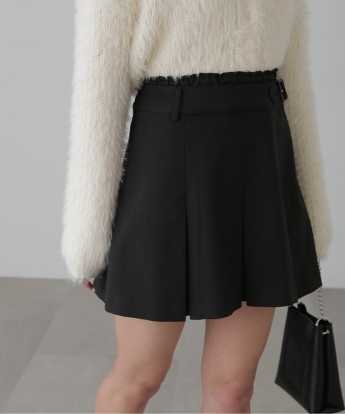 FREE'S MART(フリーズマート)の「◆ダブルウエストプリーツミニスカート(スカート・レディース・ブラック/ベージュ・SMALL/MEDIUM)」の6枚目の写真