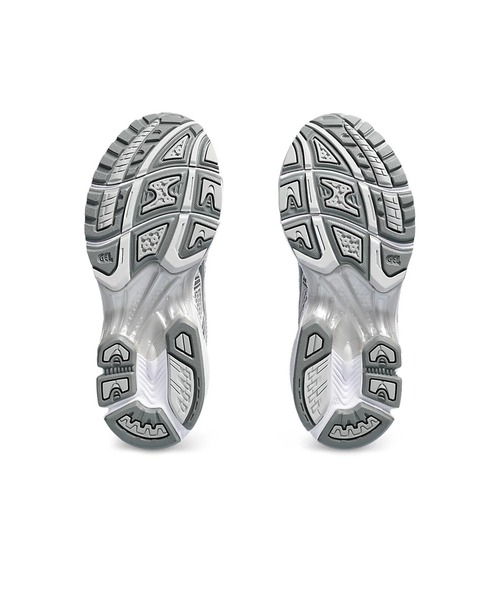 ASICS（アシックス）の「ASICS GEL-KAYANO 14（アシックス