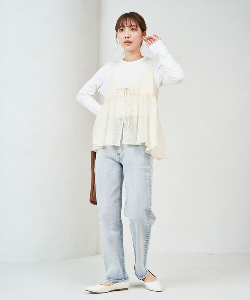 FREAK'S STORE(フリークスストア)の「WEB限定 ストレート デニム(デニムパンツ・レディース・ブラック/ネイビー/サックスブルー/ブルー/チャコール・24/25/26/27/28)」の10枚目の写真