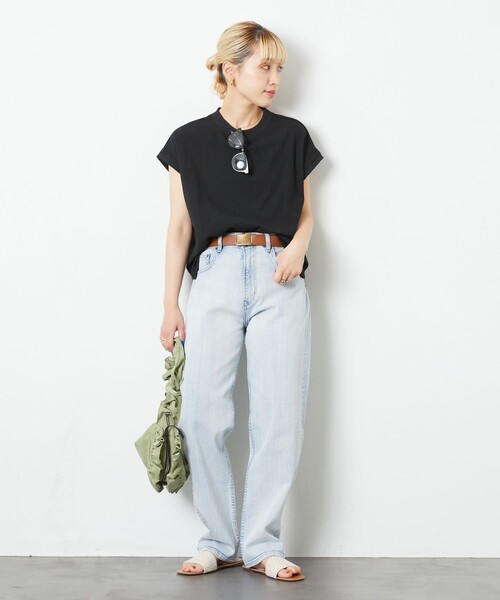 FREAK'S STORE(フリークスストア)の「WEB限定 ストレート デニム(デニムパンツ・レディース・ブラック/ネイビー/サックスブルー/ブルー/チャコール・24/25/26/27/28)」の16枚目の写真