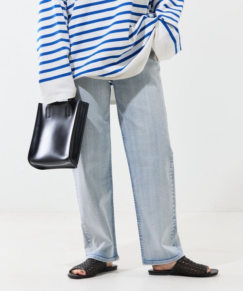 FREAK'S STORE(フリークスストア)の「WEB限定 ストレート デニム(デニムパンツ・レディース・ブラック/ネイビー/サックスブルー/ブルー/チャコール・24/25/26/27/28)」の17枚目の写真