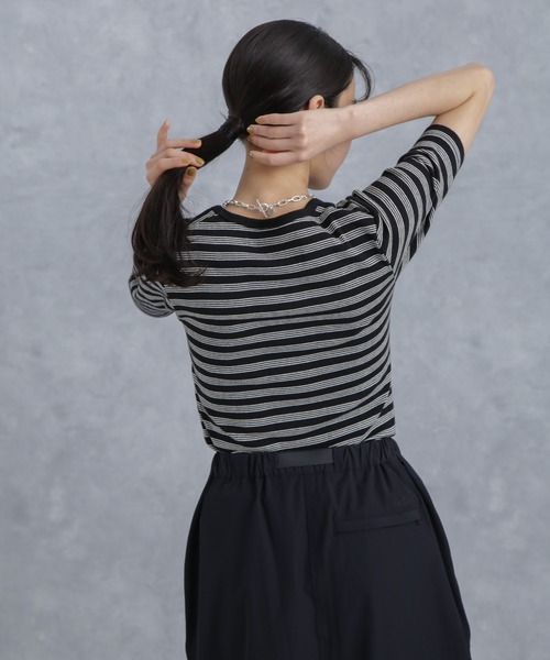 NANO universe(ナノユニバース)の「Robert P. Miller/別注 Prib H/S Crew Tee(Tシャツ/カットソー・レディース・ブラック/アイボリー/ライトブルー・FREE)」の6枚目の写真