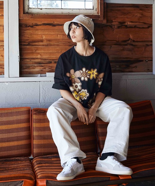 ムラサキスポーツ(ムラサキスポーツ)の「DEAR LAUREL/ディアローレル Tシャツ Graphic T-shirts "Flower D" D24S2108(Tシャツ/カットソー・メンズ・ブラック/ホワイト・M/L)」の9枚目の写真