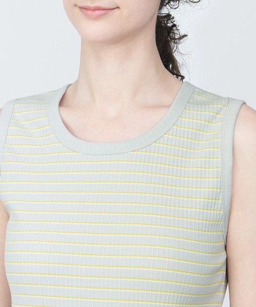 無印良品（ムジルシリョウヒン）の「婦人　ランダムリブタンクトップ（タンクトップ・レディース・オフホワイト/ライトグレー系2/ライトグリーン/ベージュ系1/オレンジ/ブラック・XL/L/M/S/XS）」の22枚目の写真