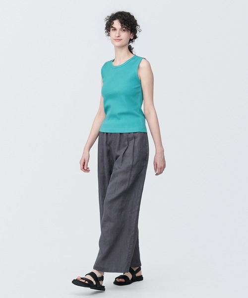 無印良品（ムジルシリョウヒン）の「婦人　ランダムリブタンクトップ（タンクトップ・レディース・オフホワイト/ライトグレー系2/ライトグリーン/ベージュ系1/オレンジ/ブラック・XL/L/M/S/XS）」の19枚目の写真