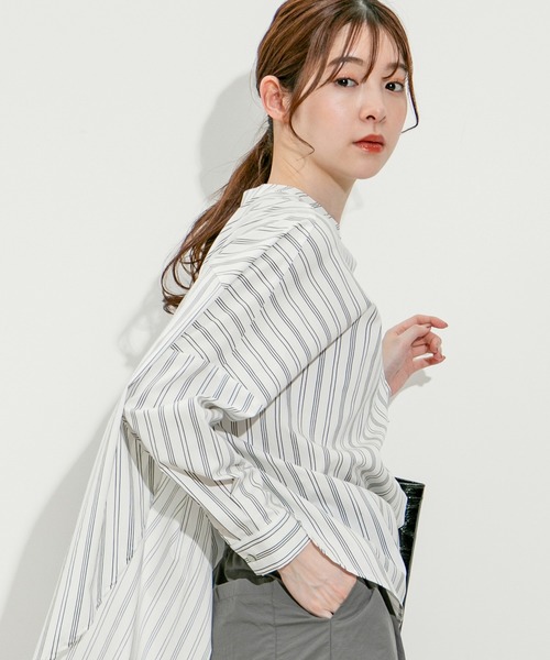 Jayro（ジャイロ）の「TCスパンバックキャザーブラウス（シャツ/ブラウス・レディース・ホワイト系その他2/オフホワイト/ブルー/ラベンダー/ホワイト系その他・FREE）」の9枚目の写真