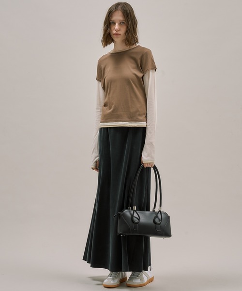 PUBLIC TOKYO（パブリックトウキョウ）の「ナローハンドルワイドバッグ（ハンドバッグ・レディース・ブラック/アイボリー/ワイン/キャメル/ベージュ・FREE）」の14枚目の写真