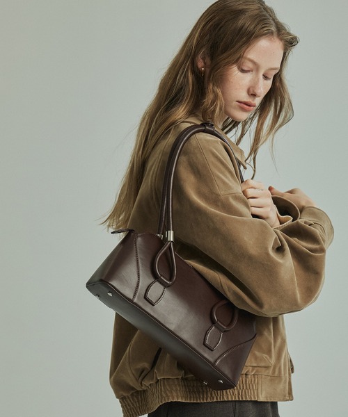 未使用 PUBLIC TOKYO ナローハンドルワイドバッグ ワイン PUBLIC TOKYO（パブリックトウキョウ）の「ナローハンドルワイド