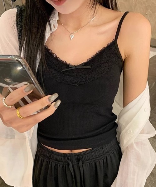 Vipoa(ヴィポア)の「Mini ribbon lace top camisole(キャミソール・レディース・アイボリー/グレー/ホワイト系その他/ブラック系その他・FREE)」の4枚目の写真