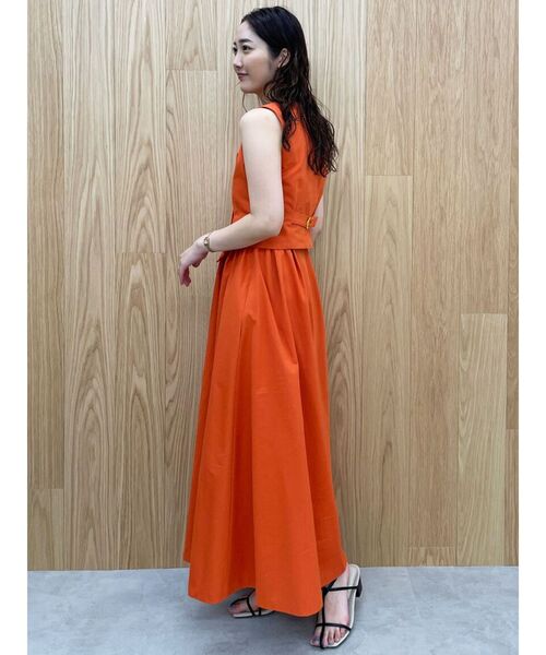 LAGUNAMOON（ラグナムーン）の「ベストコンビワンピース（ワンピース・レディース・チャコールグレー/オレンジ・SMALL/MEDIUM）」の4枚目の写真