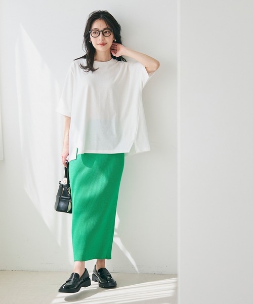 coca(coca)(コカ)の「デザインスリットドルマンTシャツ(Tシャツ/カットソー・レディース・ブラック/ホワイト・M/L)」の3枚目の写真
