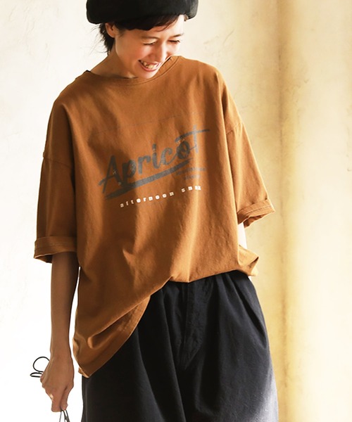 soulberry（ソウルベリー）の「ちょっぴり大人のグラフィックT-shirts アプリコット（Tシャツ/カットソー・レディース・ブラック/キャメル・4L/M/L/LL/3L）」の2枚目の写真