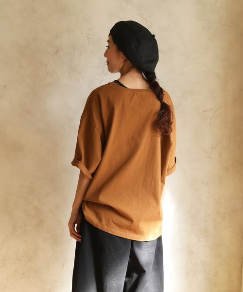 soulberry（ソウルベリー）の「ちょっぴり大人のグラフィックT-shirts アプリコット（Tシャツ/カットソー・レディース・ブラック/キャメル・4L/M/L/LL/3L）」の17枚目の写真