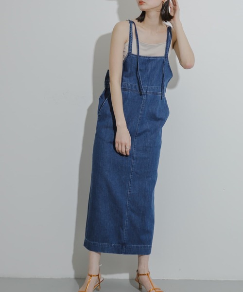 SENSE OF PLACE by URBAN RESEARCH（センスオブプレイスバイアーバンリサーチ）の「『別注』Lee×SENSE OF PLACE　デニムキャミワンピース（ワンピース・レディース・ライトインディゴブルー/ワンウォッシュ・S/ONE）」の10枚目の写真