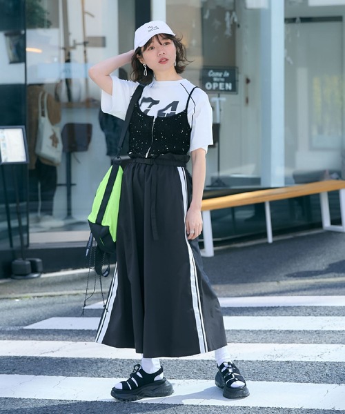 RAGEBLUE（レイジブルー）の「ウエストギャザー/ベルトフレアトラック