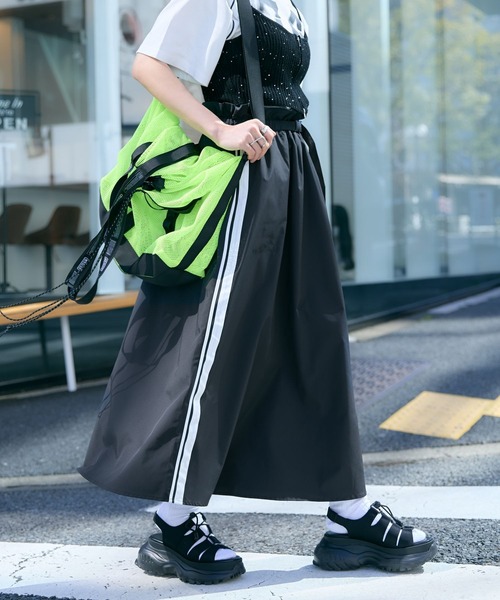 バーバリーブルーレーベル　トレンチスカート　ベルト　ギャザー バーバリーブルーレーベル トレンチスカート ベルト ギャザー