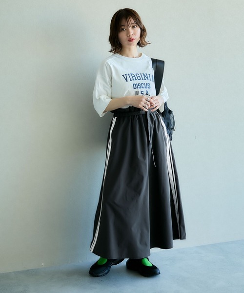 RAGEBLUE（レイジブルー）の「ウエストギャザー/ベルトフレアトラックスカート（スカート・レディース・ブラック/ブルー・FREE）」の21枚目の写真