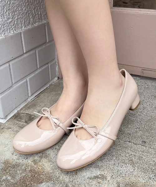 one after another NICE CLAUP（ワンアフターアナザーナイスクラップ）の「リボンストラップ付きパンプス（パンプス・レディース・ブラック/ベージュ・LL/L/M/S）」の11枚目の写真