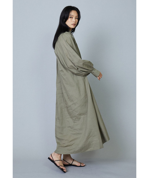 1er Arrondissement ラミーコットンギャザーワンピース 1er Arrondissement（プルミエアロンディスモン）の「ラミー