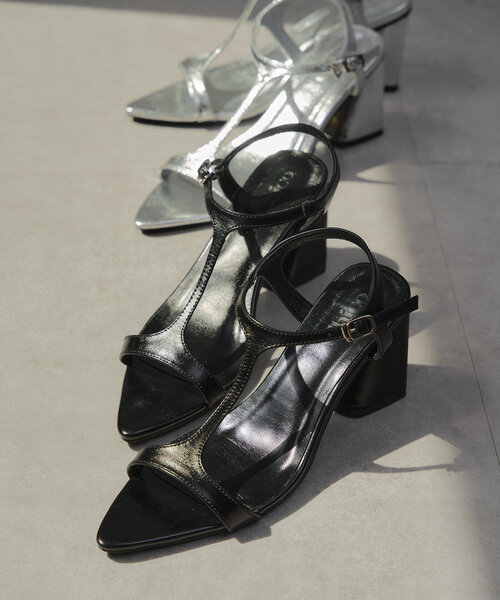 Chico（チコ）の「Tストラップサンダル（サンダル・レディース・ブラック/ブルー/シルバー・SMALL/MEDIUM/LARGE）」の13枚目の写真