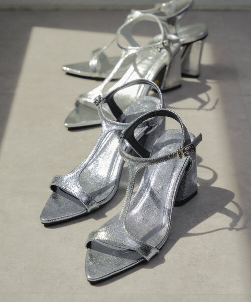 Chico（チコ）の「Tストラップサンダル（サンダル・レディース・ブラック/ブルー/シルバー・SMALL/MEDIUM/LARGE）」の19枚目の写真