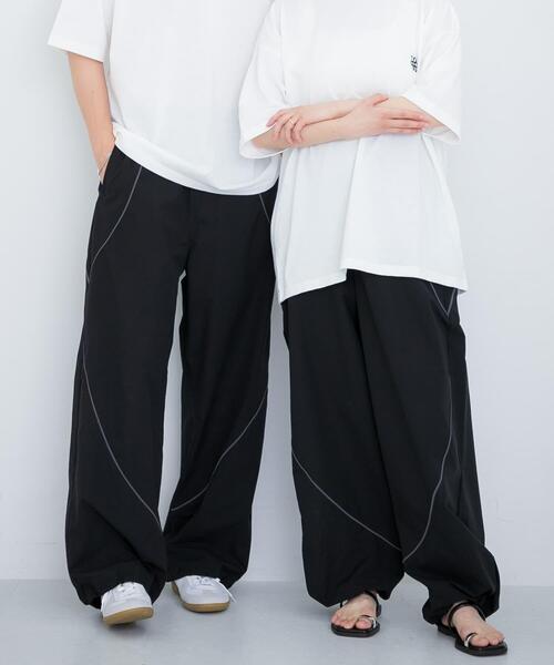 SENSE OF PLACE by URBAN RESEARCH（センスオブプレイスバイアーバンリサーチ）の「『ユニセックス』『セットアップ対応』 ブロックドトラックワイドパンツ（その他パンツ・メンズ・その他1/その他2/その他3・MEDIUM/LARGE）」の17枚目の写真