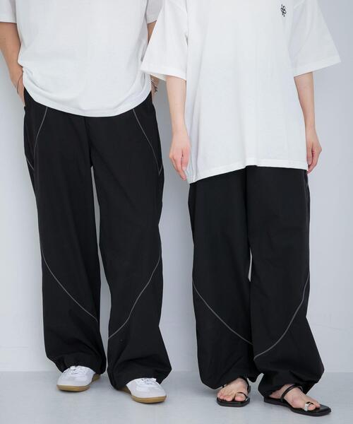 SENSE OF PLACE by URBAN RESEARCH（センスオブプレイスバイアーバンリサーチ）の「『ユニセックス』『セットアップ対応』 ブロックドトラックワイドパンツ（その他パンツ・メンズ・その他1/その他2/その他3・MEDIUM/LARGE）」の18枚目の写真