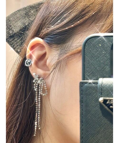 EATME（イートミー）の「ビジューリボンピアス（ピアス（両耳用）・レディース・シルバー・FREE）」の3枚目の写真