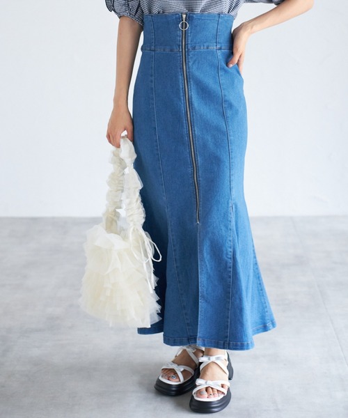 tocco closet(トッコ クローゼット)の「【ZOZO限定】ギャザーフリルチュールドロストバッグ(ショルダーバッグ・レディース・ブラック/アイボリー/ピンク・FREE)」の5枚目の写真