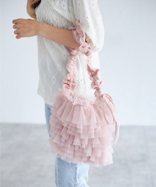 tocco closet(トッコ クローゼット)の「【ZOZO限定】ギャザーフリルチュールドロストバッグ(ショルダーバッグ・レディース・ブラック/アイボリー/ピンク・FREE)」の20枚目の写真