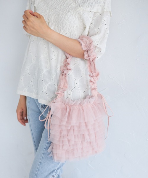 tocco closet(トッコ クローゼット)の「【ZOZO限定】ギャザーフリルチュールドロストバッグ(ショルダーバッグ・レディース・ブラック/アイボリー/ピンク・FREE)」の22枚目の写真
