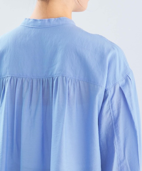 URBAN RESEARCH ROSSO WOMEN（アーバンリサーチ　ロッソ）の「シアーバンドカラーシャツ（シャツ/ブラウス・レディース・オレンジ/ブルー/ホワイト・FREE）」の22枚目の写真