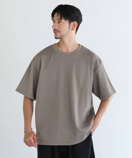 LIL VENDARS(リルヴェンダース)の「リップル/鹿の子ポンチ ルーズベーシック半袖カットソー(Tシャツ/カットソー・メンズ・ブラック/ブルー/チャコール/モカ・M/L/XL)」の4枚目の写真
