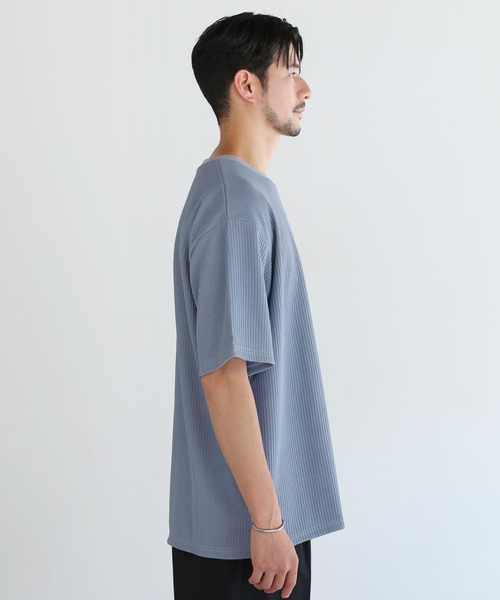 LIL VENDARS(リルヴェンダース)の「リップル/鹿の子ポンチ ルーズベーシック半袖カットソー(Tシャツ/カットソー・メンズ・ブラック/ブルー/チャコール/モカ・M/L/XL)」の20枚目の写真