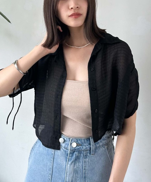 archives（アルシーヴ）の「ドロストハーフスリーブシャツ（シャツ/ブラウス・レディース・モカ/アイボリー/ブラック・MEDIUM）」の19枚目の写真