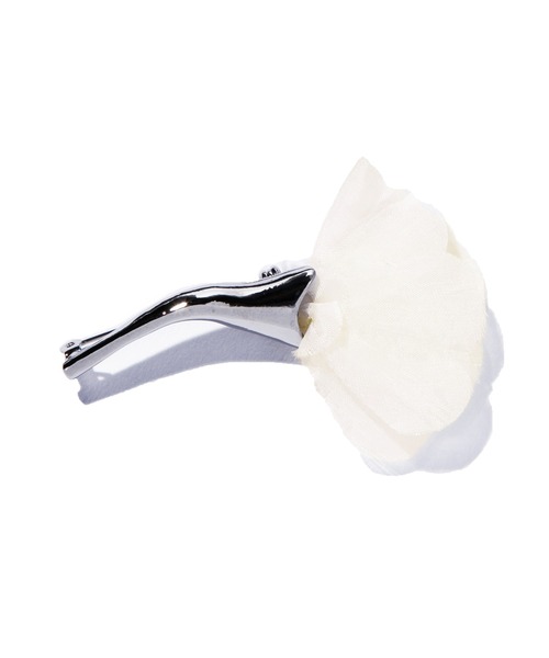 IRIS47（イリスフォーセブン）の「【IRIS 47】bara brooch/バラ ブローチ（ブローチ/コサージュ・レディース・ホワイト/ブラック系・FREE）」の9枚目の写真