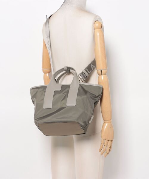 【セール】FURLA PIUMA M TOTE（トートバッグ）｜FURLA（フルラ）