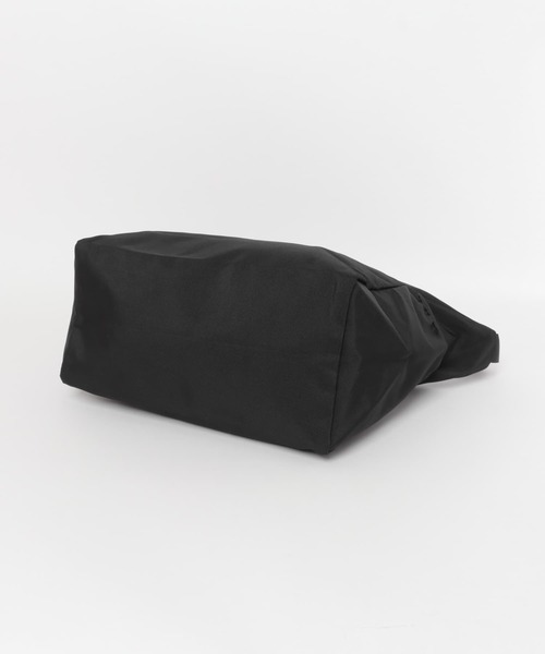 URBAN RESEARCH DOORS(アーバンリサーチドアーズ)の「サイドポケットショルダーバッグ 18L(ショルダーバッグ・メンズ・ブラック/グレー・-)」の11枚目の写真