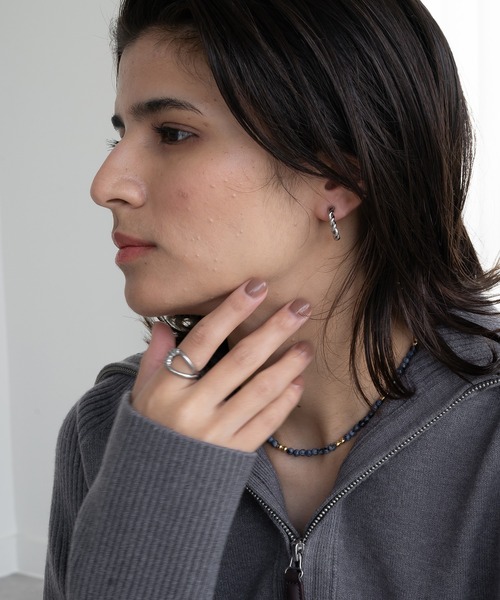 abaskdesign(アバスクデザイン)の「金属アレルギー対応 ツイストステンレスピアス S(ピアス(両耳用)・レディース・シルバー/ゴールド・FREE)」の17枚目の写真