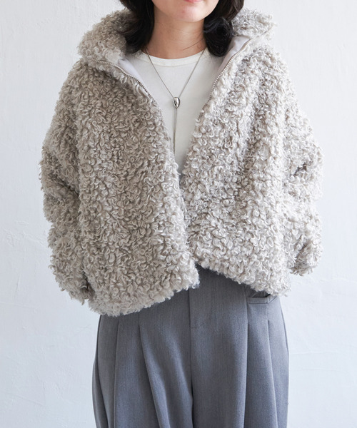 VENCEEXCHANGE（ヴァンスエクスチェンジ）の「プードルファースタンドジャケット/スタンドカラー/ショートジャケット（ブルゾン・レディース・ブラウン/ライトグレー・M）」の6枚目の写真