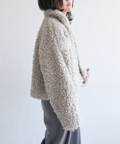 VENCEEXCHANGE（ヴァンスエクスチェンジ）の「プードルファースタンドジャケット/スタンドカラー/ショートジャケット（ブルゾン・レディース・ブラウン/ライトグレー・M）」の5枚目の写真