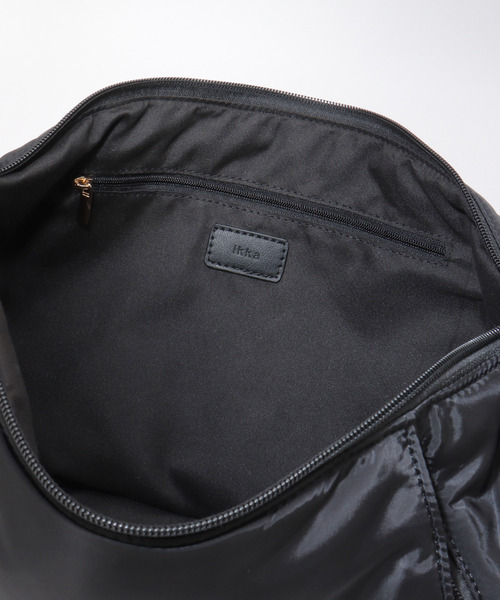 ikka（イッカ）の「ハーフムーンボンディングショルダーバッグ（ショルダーバッグ・レディース・ブラック/グレー/ブラウン・FREE）」の10枚目の写真
