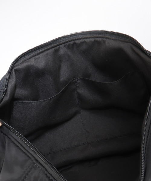 ikka（イッカ）の「ハーフムーンボンディングショルダーバッグ（ショルダーバッグ・レディース・ブラック/グレー/ブラウン・FREE）」の11枚目の写真