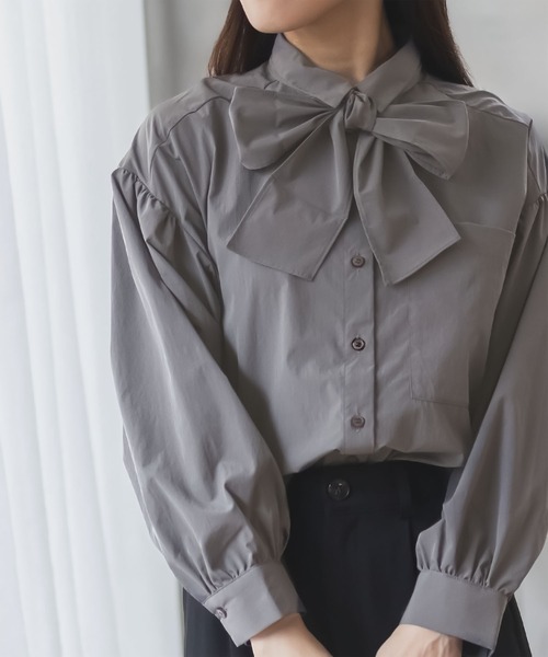 HusHusH（ハッシュアッシュ）の「HusHusH ボウタイブラウス 取り外し可（シャツ/ブラウス・レディース・チャコールグレー/グレイッシュベージュ・M/L）」の16枚目の写真