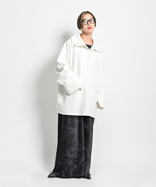 【CITYSHOP】24AW 24070042876030 B/W STANDNECK スタンドネック長袖スウェット CITYSHOP（シティーショップ）の「B/W STANDNECK スウェット