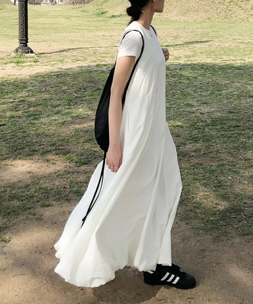 Doula Doula(ドゥーラドゥーラ)の「バルーンロングワンピース パンプキンワンピ(ワンピース・レディース・ブラック/ホワイト・FREE)」の4枚目の写真