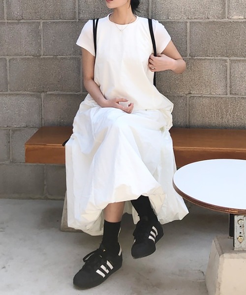 Doula Doula(ドゥーラドゥーラ)の「バルーンロングワンピース パンプキンワンピ(ワンピース・レディース・ブラック/ホワイト・FREE)」の9枚目の写真