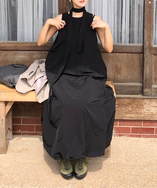 Doula Doula(ドゥーラドゥーラ)の「バルーンロングワンピース パンプキンワンピ(ワンピース・レディース・ブラック/ホワイト・FREE)」の15枚目の写真